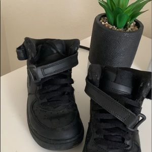 Kids Nike size 12c